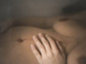 Мелани Дуте голая – Post Partum (2013)