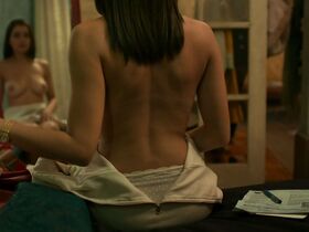 Паулина Гайтан голая – Страж Дьявола s01e04 (2018)