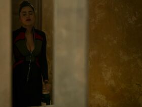 Паулина Гайтан голая – Страж Дьявола s01e04 (2018) #6