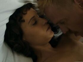 Кристин Сюков голая – Графитовое серце (2019) #2