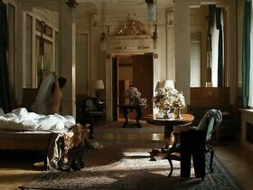 Кристин Сюков голая – Графитовое серце (2019) #4