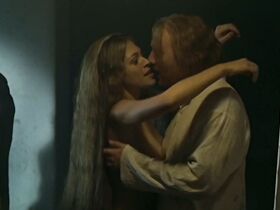 Юли Энгельбрехт голая – Mutig in die neuen Zeiten — Nur keine Wellen (2006) #6