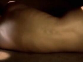 Йозефина Пройсс голая – Стулья в снегу (2007) #7