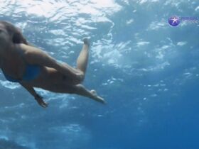 Индиана Эванс секси – Голубая лагуна (2012) #11