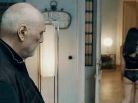 Мария Обретен голая – Тени s03e06 (2019) #4