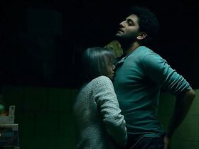 Валерия Сечу секси – Plimbare (2013)