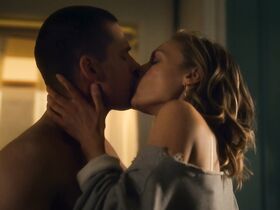 Михаэлла МакМанус секси – Деревня s01e05 (2019) #2