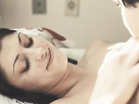 Ингрид Бонини голая – Luz Natural (2015) #8