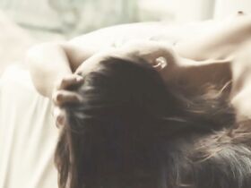 Ингрид Бонини голая – Luz Natural (2015) #9