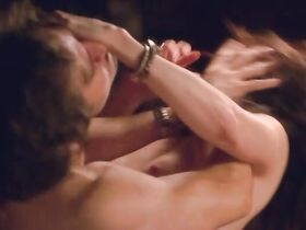 Мэри-Луиз Паркер голая – Дурман s06e08 (2010) #10