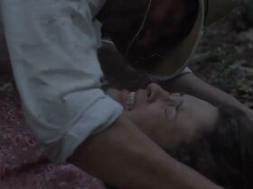 Саманта Юхаш секси – Рисовый пудинг (2016) #4