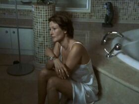 Сюзанна фон Борсоди голая – Nicht ohne deine Liebe (2002) #2