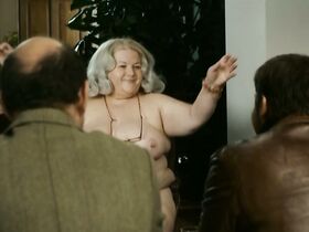 Фрэнки Пэйн голая – Служить и защищать (2010) #3