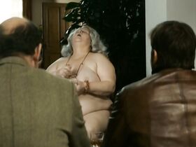 Фрэнки Пэйн голая – Служить и защищать (2010) #5