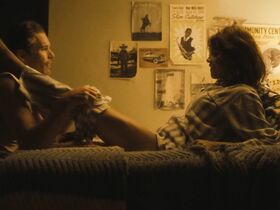 Кармен Эджого секси – Рождённый для грусти (2015) #4