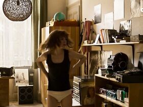 Йозефина Пройсс секси – Всегда вперёд! (2017) #4