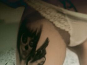 Жасмин Минц голая – Небоскрёбы s01e02, e04 (2019) #12