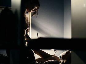 Николь Лехман голая – В свободном падении (2012) #6