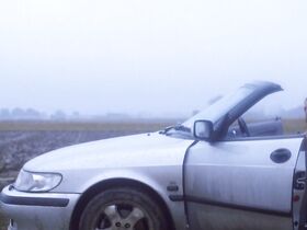 Роксанна Грегори голая – Discard (2014) #10