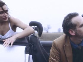 Роксанна Грегори голая – Discard (2014) #3