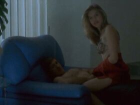 Мара Николеску голая – Филантропия (2002) #7