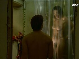 Кира Кошелла голая – Втроем по жизни s01e10 (1999)