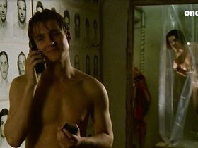 Кира Кошелла голая – Втроем по жизни s01e10 (1999) #4