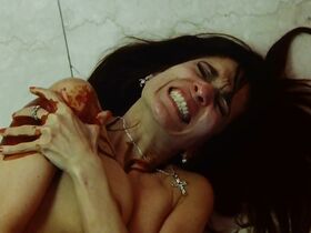 Бериван Кая голая – Телефон полиции — 110 s43e05 (2014) #6