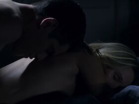 Кристен Белл секси – Вероника Марс s04e07 (2019) #7