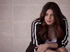 Приянка Чопра Джонас секси – База Куантико s02e02, e09, e18 (2016) #9