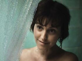 Мари Луиз Вилле голая – Красавчик (2011) #4