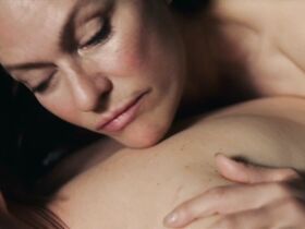 Нина Кронягер секси – A Bitter Pill (2019) #2