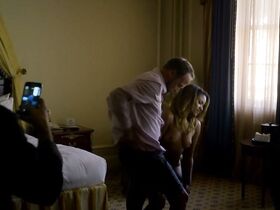 Вивиан Ламолли голая – Босх s02e01 (2016) #3