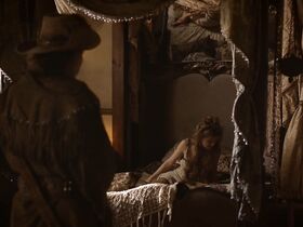 Микаелла Эшли голая – Дэдвуд (2019) #5