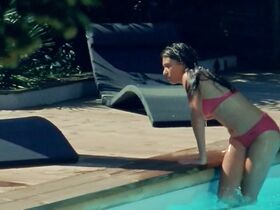 Лиа Натаф секси – End of an Era (2011) #3