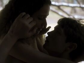 Антония Фотарас голая – Имя розы s01e05 (2019) #2