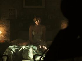 Эмма Коррин секси – Пенниуорт s01e01 (2019) #6