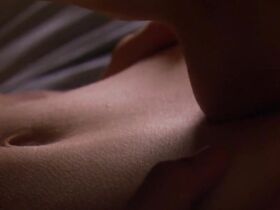 Эми Акер секси – В поле зрения (2011) #10