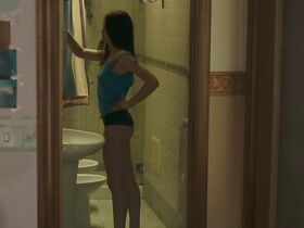 Вивиана Апреа голая – Пираньи Неаполя (2019) #6