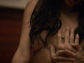 Паола Фернандез голая – Янки s01e18,e23 (2019) #11