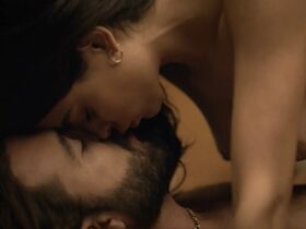 Паола Фернандез голая – Янки s01e18,e23 (2019) #12