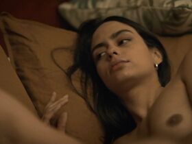 Паола Фернандез голая – Янки s01e18,e23 (2019) #18