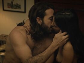 Паола Фернандез голая – Янки s01e18,e23 (2019) #21