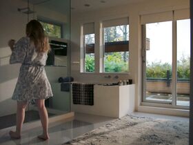 Харриет Дайер секси – Посредник s01e01 (2019) #2