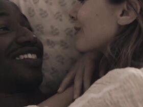 Элизабет Олсен секси – Соболезную вашей утрате (2018) #5