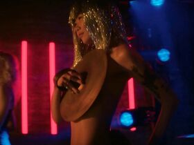 Мэй Хонг голая – Истории Сан-Франциско s01-02 (2019) #4