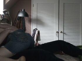 Эрин Мориарти секси – Внутри (2016) #12