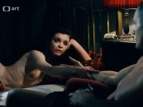 Дита Капланова голая – Матей, почему тебя девушки не хотят? (1981) #3