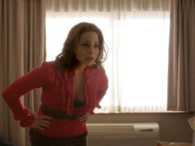 Сюзанн Клеман секси – Sitting On The Edge Of Marlene (2014) #5