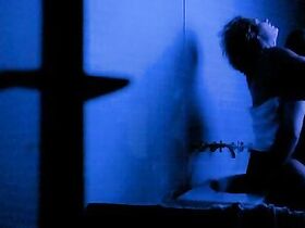 Сесиль де Франс голая – L'Art (délicat) de la séduction (2001) #9